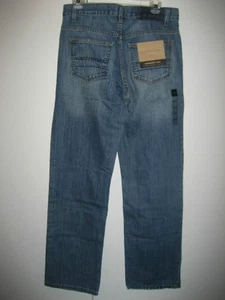 Pantalones de mezclilla de diseñador Calvin Klein pierna recta calce relajado talla 30 x 32 lavado mediano NUEVO - Imagen 1 de 4