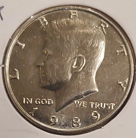 1989 P Kennedy Half Dollar Clad Gem BU US Coin With DDR, DDO Cover