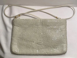 Vintage WHITING & DAVIS Whte Handbag Purse Metal Mesh Leather Crossbody Strap - Picture 1 of 15
