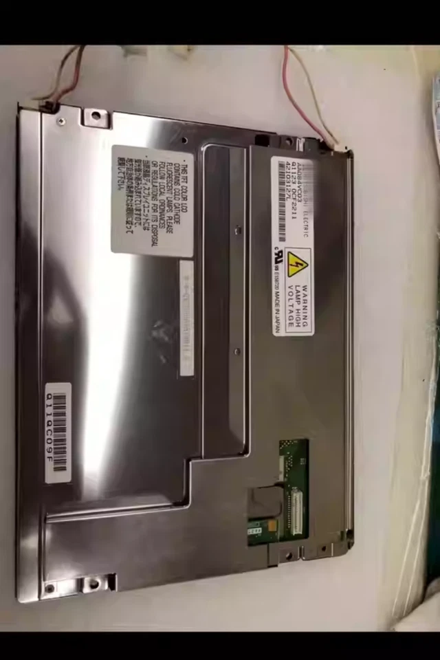 AA084VC03 Original 8.4 inch 640*480 LCD Panel Screen Display - Image 1 of 1