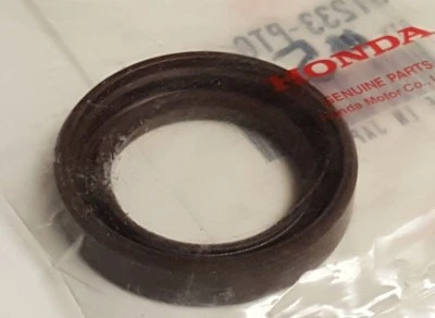 91233-PT0-003 OEM HONDA H22A BALANCE SHAFT OIL PUMP SEAL 93-01 PRELUDE DOHC VTEC - Image 1 of 3