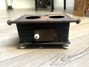 alter Metall Blech Herd Puppenstube Puppenhaus Puppenküche Porzellanfüße - Bild 1 von 6