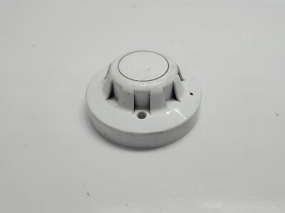 APOLLO 55000-316 APO SERIES 65 OPTICAL SMOKE DETECTOR HEAD - Image 1 of 4