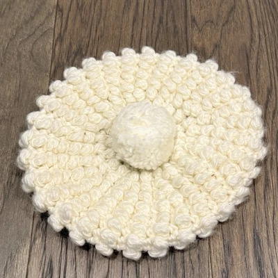 Sombrero estilo boina ganchillo fibra acrílica vintage años 60 con pompón - gorro crema Foto 1 de 4