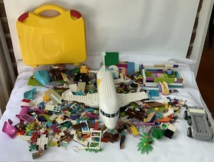 LEGO FRIENDS: Aereo di Heartlake City (41429) RITIRATO!!! - Foto 1 di 10