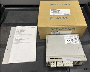 Yaskawa SGDH-01AE Servo Drive - Picture 1 of 6