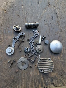 1970 HONDA TRAIL 70 CT70 CT70KO OEM CAM SHAFT CAMSHAFT TIMING CHAIN COVER - Picture 1 of 9