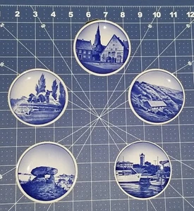 ~5 Royal Denmark Copenhagen Fajance Mini Plates~ Danish Blue~ - Picture 1 of 7