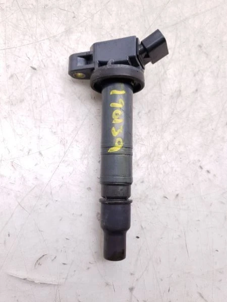 05-15 MONTAJE BOBINA ENCENDEDOR TOYOTA TACOMA 2.4L 4CYL  Foto 1 de 4