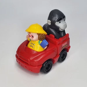 Fisher-Price Little People Red Car With 2 Figures - Picture 1 of 11