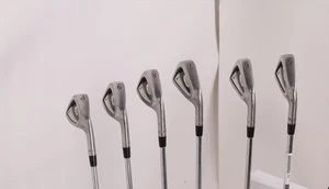 Titleist Dci 762 Iron Set 5-Pw Stiff Flex Dynamic Gold Steel 1242423 Good - Picture 1 of 5