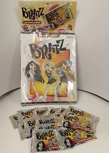 * BRATZ Lamincards - Binder Card Holder & 15 Foil Packets *SEE WRITE UP* AUC - Picture 1 of 3