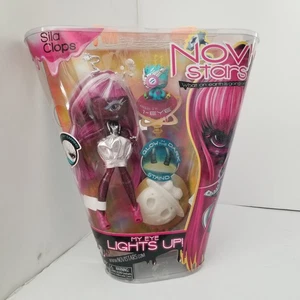 Outer Space Character Novi Stars Collectibles Sila Clops original packaging  NWT - Picture 1 of 13