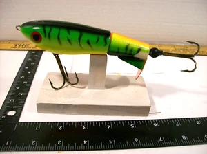 Nice Buchertail "Top Raider" Topwater Musky Fishing Lure - 8" Firetiger - Picture 1 of 6