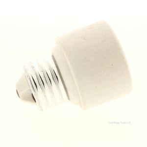 Westinghouse 8404M Porcelain Lampholders Adapter Socket Medium Base 250V 660W - Picture 1 of 5