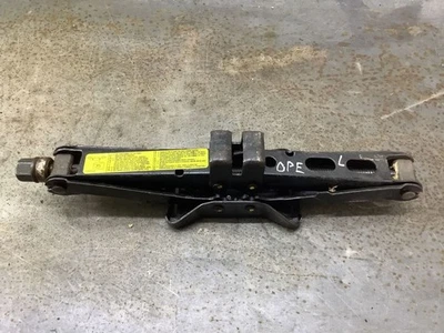 Opel Zafira C 2018 Lift car lifting jack BL5110091 MBL17714 - Image 1 of 4