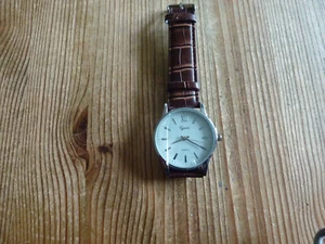 herrenarmbanduhren neu - Bild 1 von 8