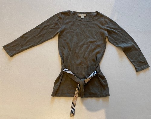 Burberry Girls dress aged 4 With Attached Belt