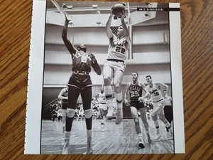 DAVE DEBUSSCHERE DETROIT PISTONS MAGAZIN WERBUNG DRUCKANZEIGE - Bild 1 von 1