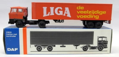 Lion Car 1/50 Scale - Nr.59 DAF Liga Trekker Met Eurotrailer Model Truck - Image 1 of 4