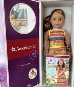 MUÑECA LEA American Girl 2024 Niña del Año + Accesorios + BONO ¡¡¡Se envía HOY!!!! - Imagen 1 de 8