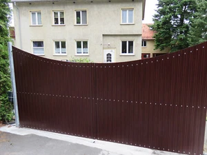 KÖMAPAN Paneele in Holzoptik. Torfüllungen, Zaun, langlebig & unverrottbar - Bild 1 von 9