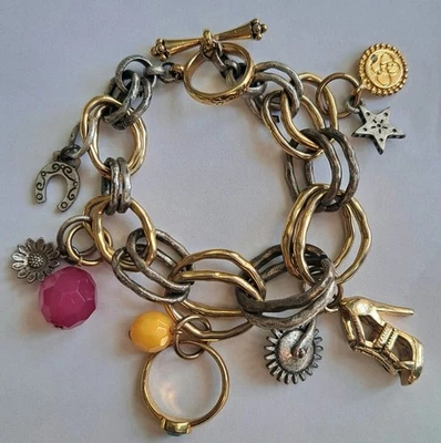 Jessica Simpson ENCANTO Pulsera Joyería Gruesa Palanca Firmada Barbie Zapato, Anillo  Foto 1 de 4