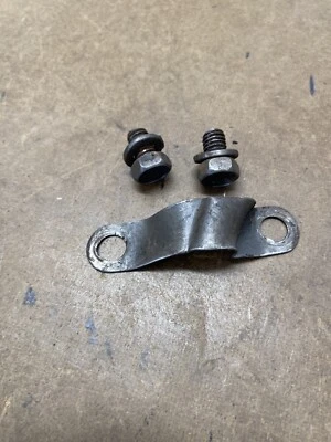 Soporte de tubería de motor Datsun Roadster 1600 R16 Foto 1 de 2