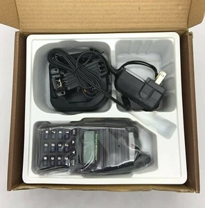 Pofung Two Way Radio Walkie Talkie w/Charger & LCD Screen FREE SHIPPING a - Picture 1 of 4