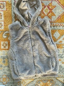 I Love Heart Pinc Girls Kids Fur Faux Vest S - Picture 1 of 3