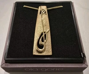 Ola Gorie 9ct Yellow Gold Gael Pendant Chain Boxed Scottish  - Picture 1 of 16