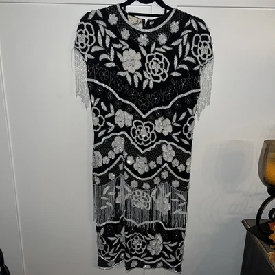 Vestido de Cóctel De Colección Jennifer Negro Con Cuentas Borla Seda Lentejuelas Manga Corta Talla M Foto 1 de 4