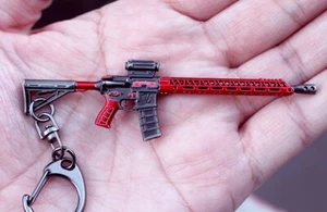 Mini Pistola M16A4 Metal Llavero Juguete Regalo 12cm 1:12 ROJO - Imagen 1 de 2