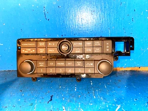 Genuine Nissan 2004-06 Quest Radio Switch Assy-Display OEM 28098-5Z00B CC911 - Picture 1 of 3