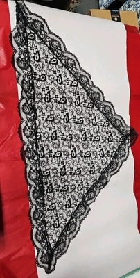 Cachecol mantilha capela náilon preto vintage da década de 1970, véu de igreja capela - Imagem 1 de 4