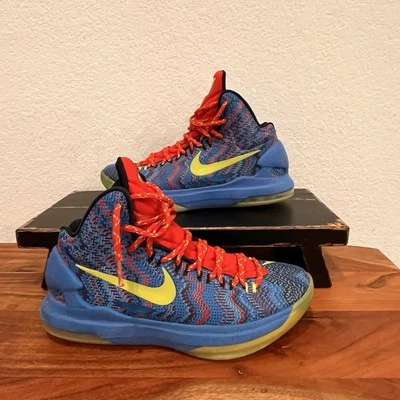 Nike Zoom KD 5 Christmas Size 8 554988-401 Basketball Blue With Red Laces - Image 1 of 4