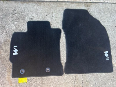 Juego de 2 alfombrillas negras Corolla iM 2017 2018 OEM NUEVAS PT208-12160 Foto 1 de 3