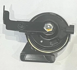 LONDON TAXI TX4 NEW Horn Assembly China Models - Picture 1 of 3