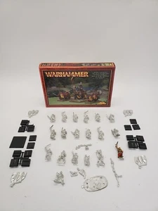 Warhammer Bretonnian Grail Reliquae Bretonische Gralsreliquie + Pilgrims Pilger - Bild 1 von 4
