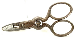 Antique M.F. Robeson - Button Hole Scissors - 4 1/8" - Picture 1 of 4