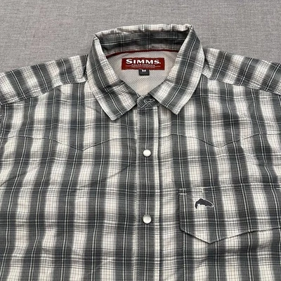 Simms Fishing Shirt Mens Medium Gray Plaid Short Sleeve Cape Back Pearl Snap - Image 1 of 4