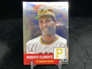 ROBERTO CLEMENTE 2022 TOPPS CHROME PLATINUM ANNIVERSARY #21 BASE / PIRATES - Picture 1 of 2