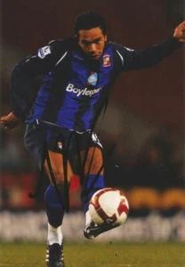 SUNDERLAND: KIERAN RICHARDSON SIGNED 6x4 ACTION PHOTO+COA - Picture 1 of 1