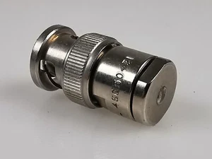 BNC Straight Terminator Amphenol 51Ω - 46650-51 - NEW old stock - Bild 1 von 6