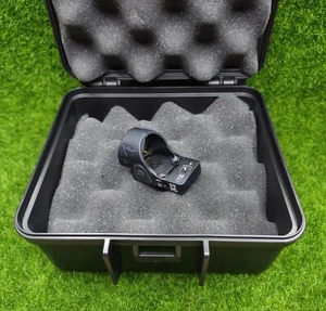 Trijicon SRO Sight 5.0 MOA Adjustable LED Reflex Red Dot Sight - SRO3-C-2500003 - Picture 1 of 16