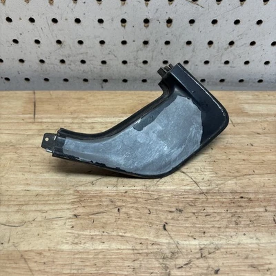 TOYOTA CELICA SUPRA 1982-1985 VENTANA TRASERA CRISTAL ESQUINA EXTERIOR MOLDURA CONDUCTOR IZQUIERDO Foto 1 de 4