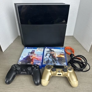 Sony Playstation 4 500GB CUH-1001A Battlefield Bundle 2 Spiele 2 Controller - Bild 1 von 10