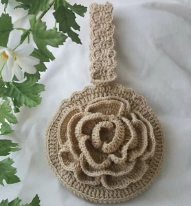 Flower Is Power Purse. - Picture 1 of 5