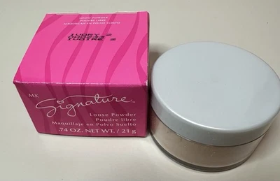 Mary Kay DISCONTINUED Mineral Powder Foundation IVORY 2 , New in Box - Image 1 of 4
