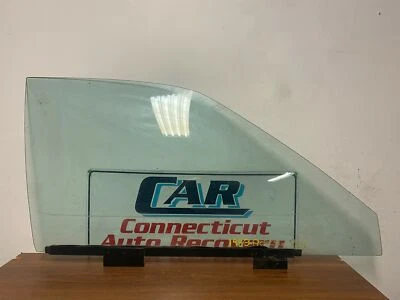 Porsche 944 1983 ventana derecha/pasajero Foto 1 de 4